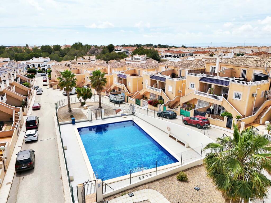Main image of property: Valencia, Alicante, Pinar De Campoverde