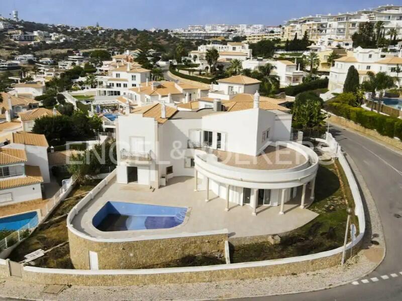 Main image of property: Algarve, Albufeira