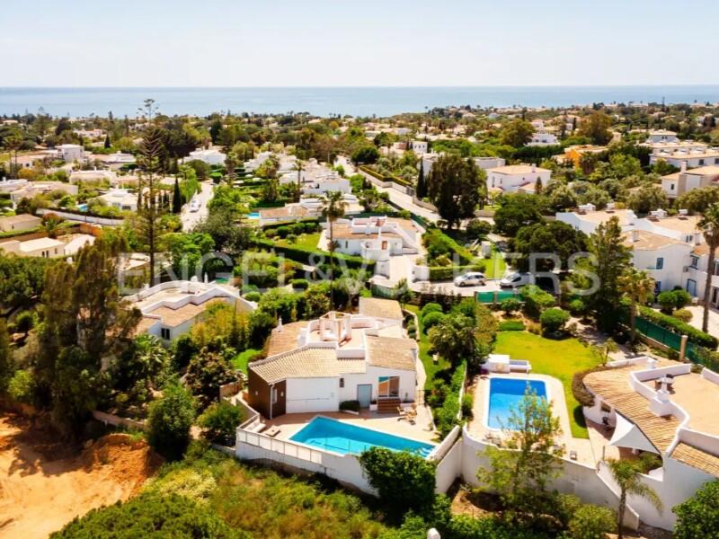 Main image of property: Algarve, Lagoa