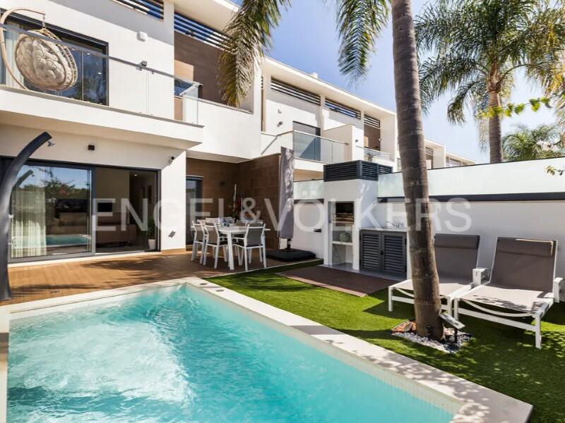 Main image of property: Algarve, Ferreiras