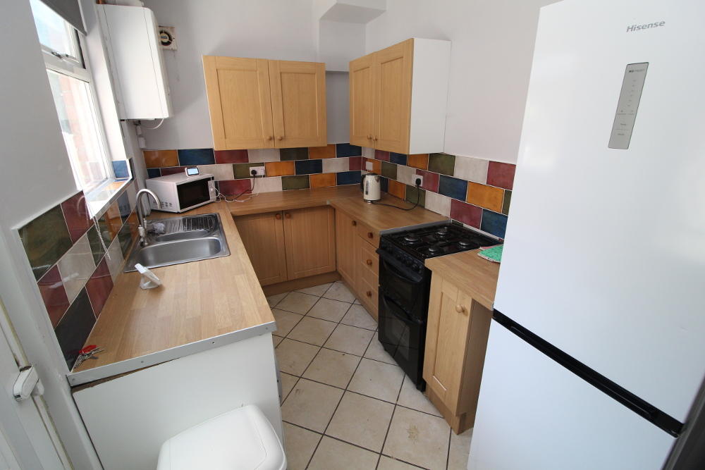 5 bedroom terraced house for sale in Sharrow Vale Road, Sheffield, S11