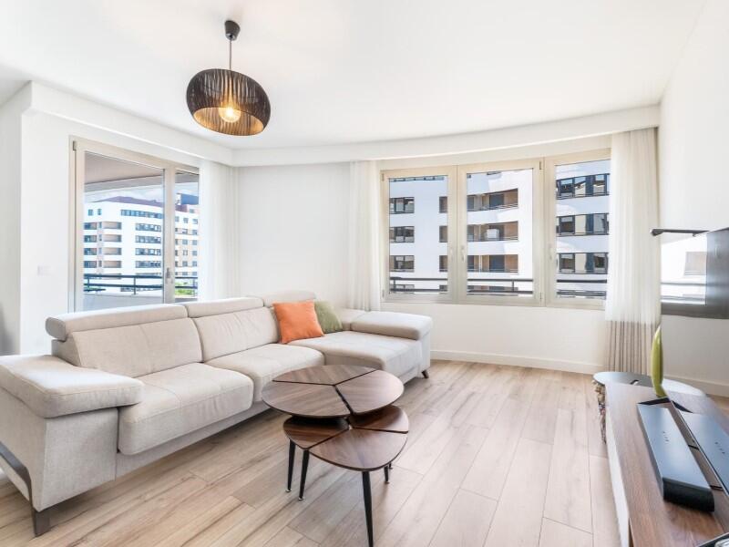 Main image of property: Lisbon, Loures