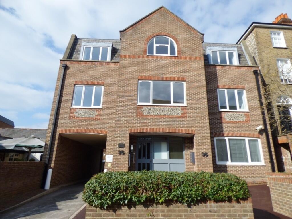 Main image of property: LEATHERHEAD