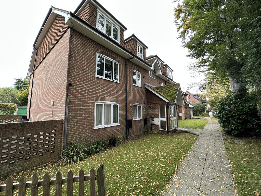 Main image of property: LEATHERHEAD