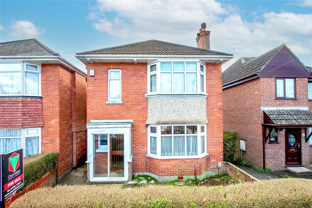 3 bedroom detached house for sale in Kingswell Road, Ensbury Park