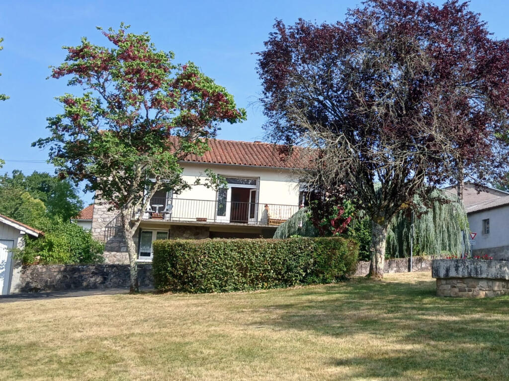 Main image of property: Poitou-Charentes, Charente, Cherves-Châtelars