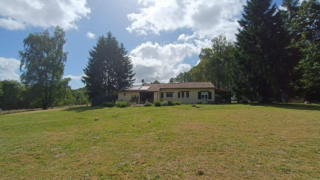 Main image of property: Aquitaine, Dordogne, St-Estèphe