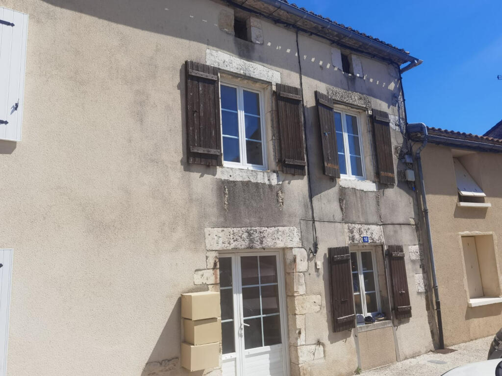 Main image of property: Poitou-Charentes, Charente, Chasseneuil-sur-Bonnieure
