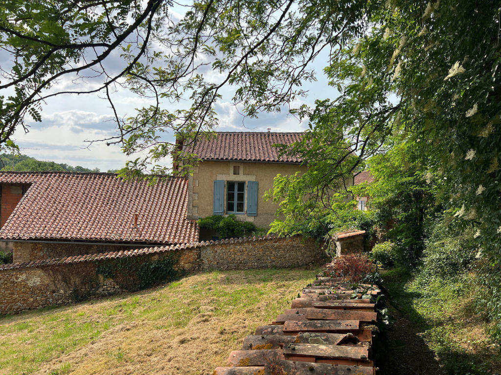 Main image of property: Poitou-Charentes, Charente, Vitrac-St-Vincent