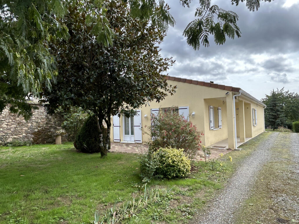 Main image of property: Poitou-Charentes, Charente, Montemboeuf