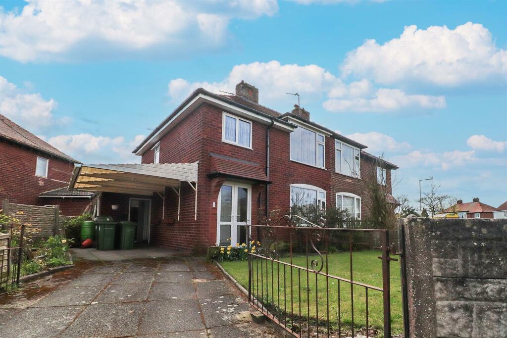 3 bedroom semidetached house for sale in Philip Drive, Ainsdale, PR8