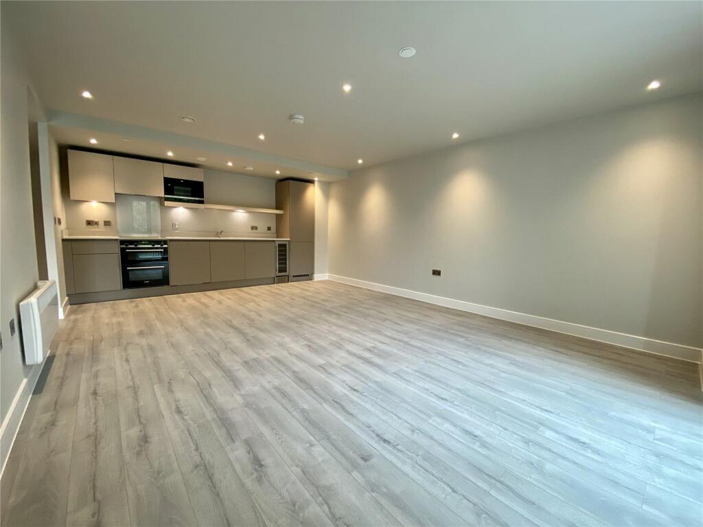 Additional property image - Broad Street, Birmingham, B15