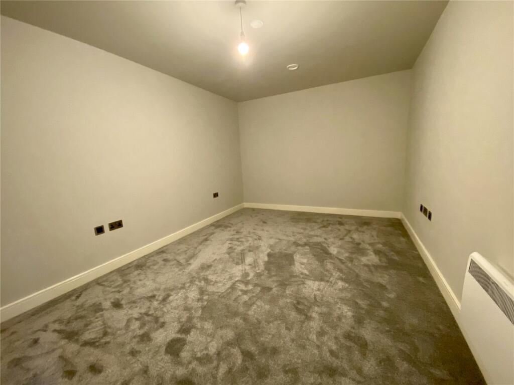 Additional property image - Broad Street, Birmingham, B15