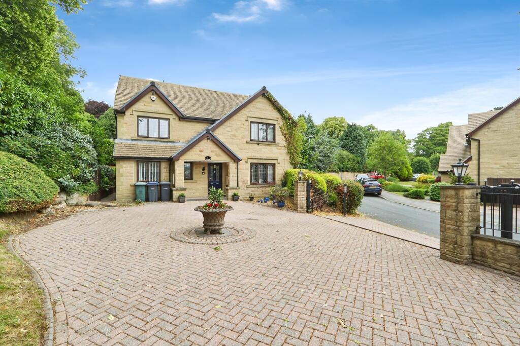 Main image of property: Foxstone Rise, Baildon, SHIPLEY