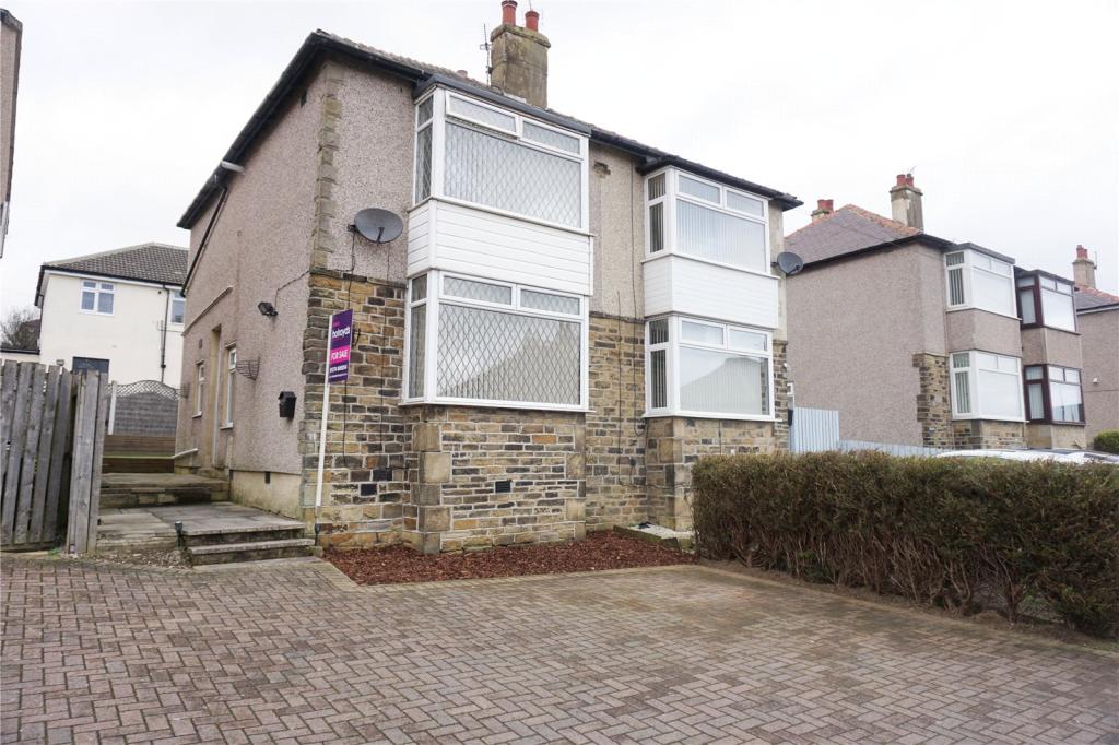 2 bedroom semidetached house for sale in Welwyn Drive, Shipley, West