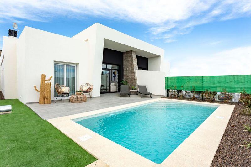 Main image of property: Valencia, Alicante
