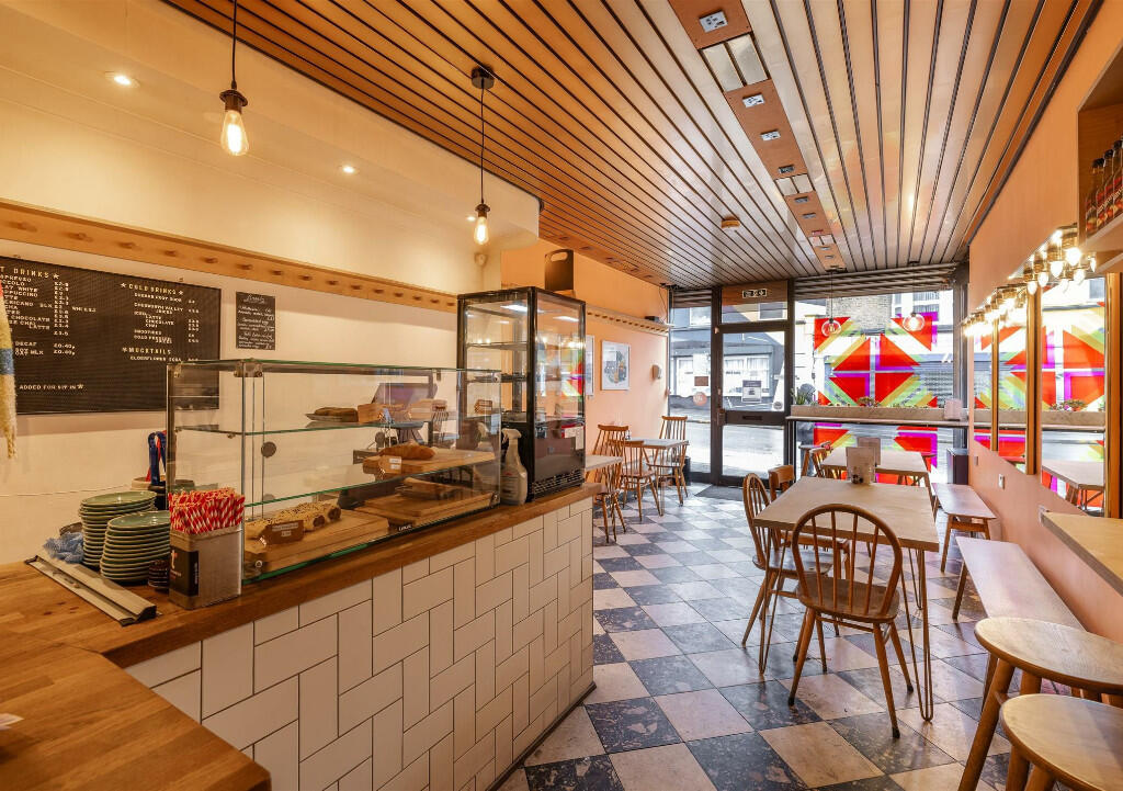 Main image of property: 8 Chingford Road, London, E17