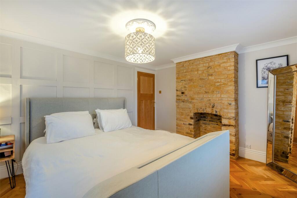 Additional property image - Green Farm Lane, Shorne, Kent, DA12