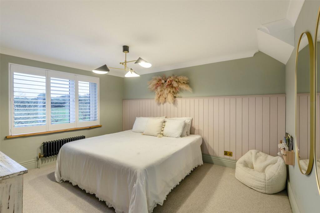 Additional property image - Green Farm Lane, Shorne, Kent, DA12
