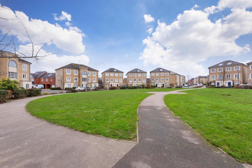 Main image of property: Kings Reach, Langley, Berkshire, SL3