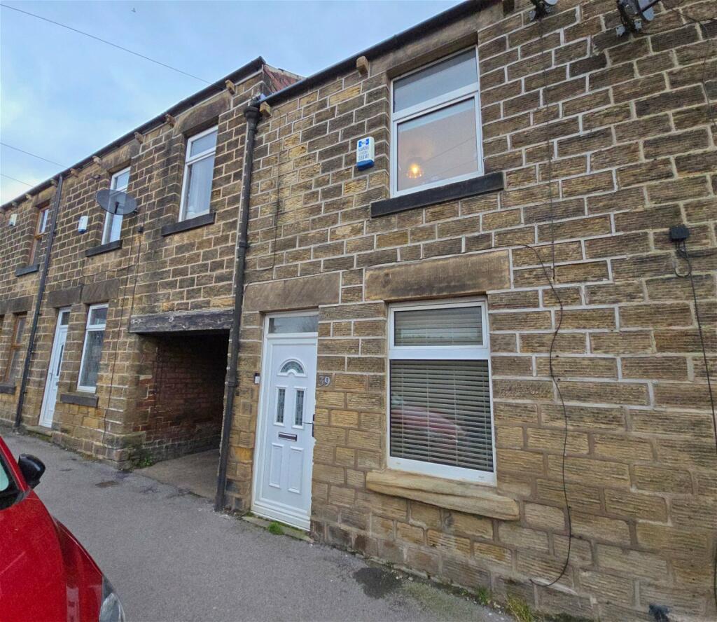 Main image of property: High Street, Dodworth, Barnsley, S75 3RF