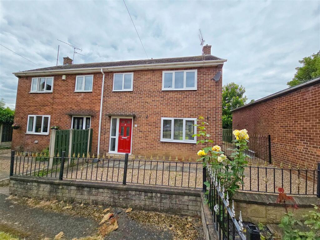 3 bedroom semidetached house for sale in Osmond Drive, Worsbrough, Barnsley, S70 5BG, S70