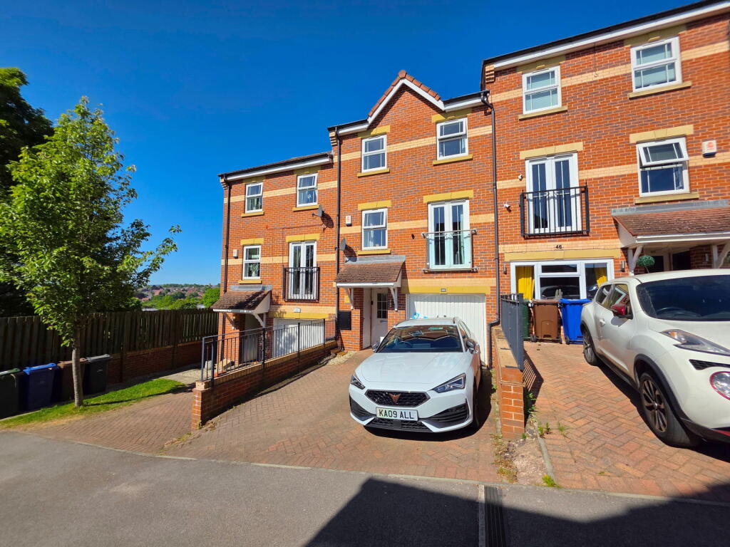 Main image of property: Roebuck Ridge, Jump, Barnsley, S74 0LJ