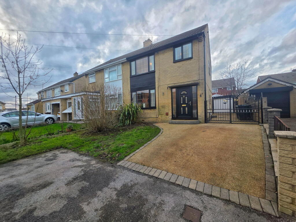 Main image of property: Cornwall Close, Barnsley, S71 2ND