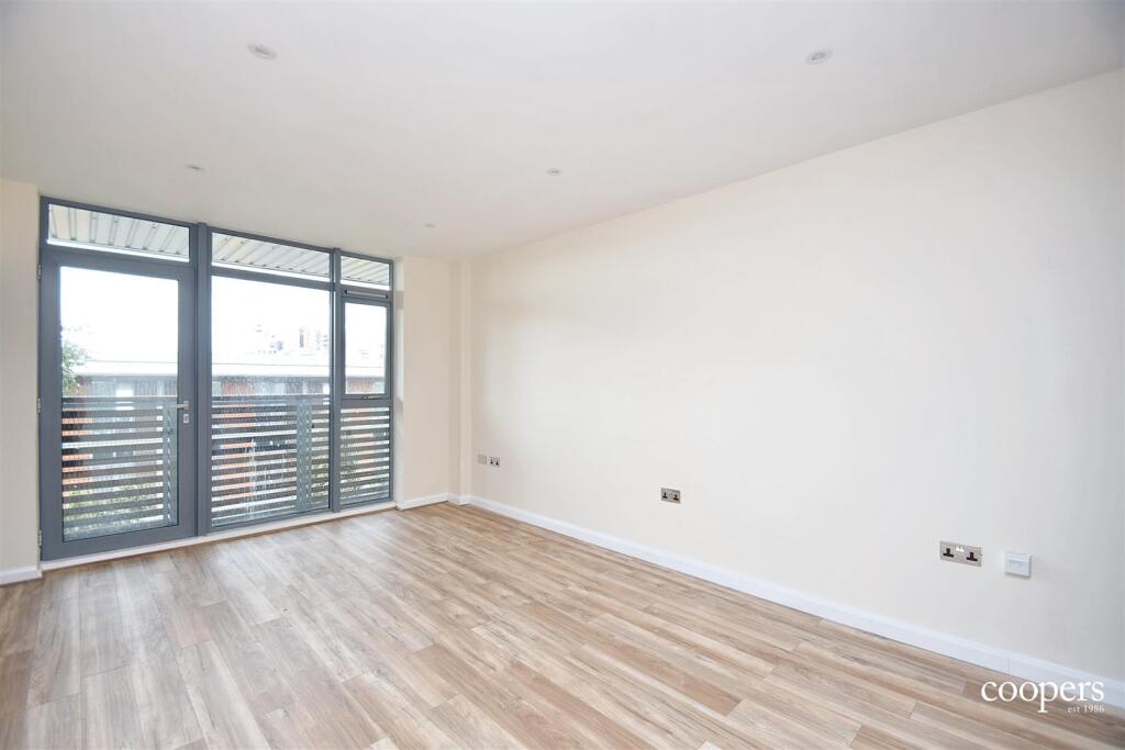 Main image of property: Whippendell Road, Watford, WD18