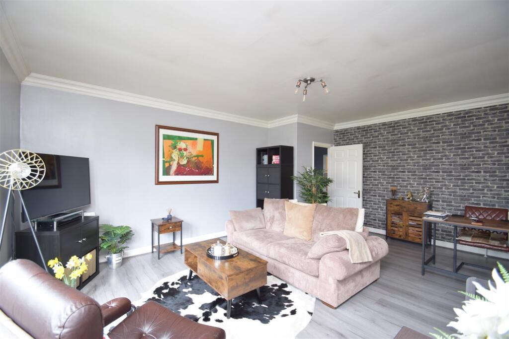Main image of property: Kewferry Drive, Northwood, HA6