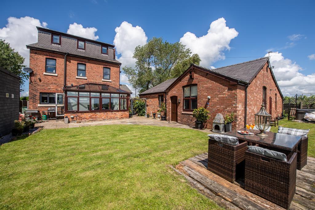 House For Sale Daisy Lane Burscough at Frances Wiley blog