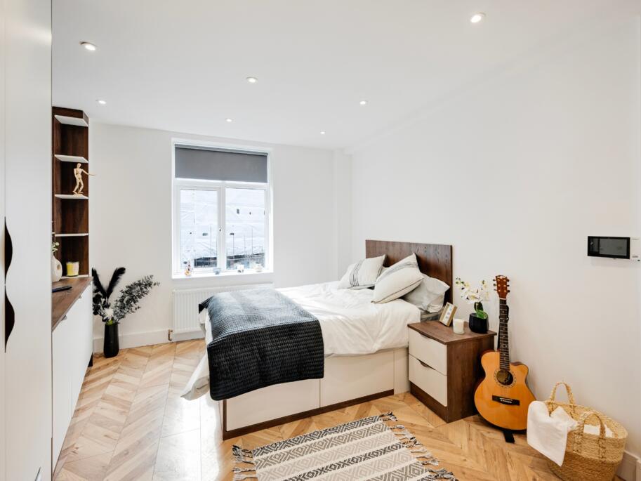 Additional property image - Apt 16, Yelland House #472769