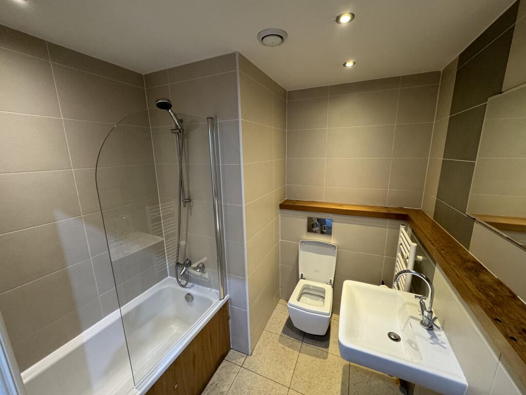 Additional property image - Apt 24, Albion House #384793