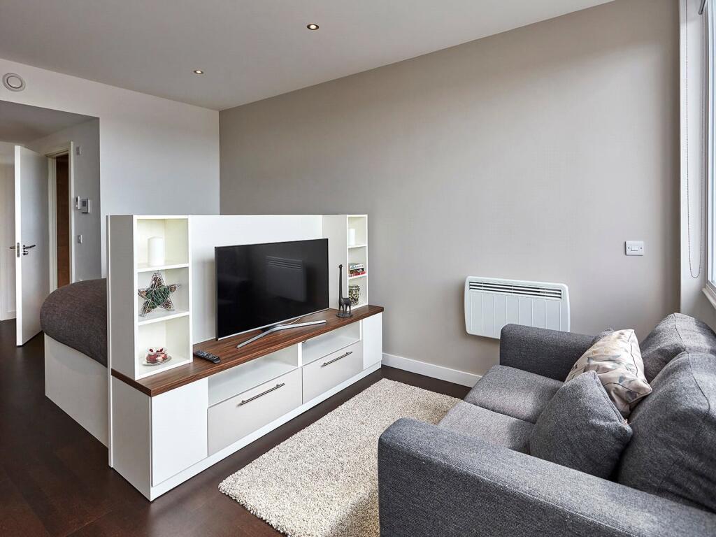 Main image of property: Apt 90, Piccadilly Residence #394747