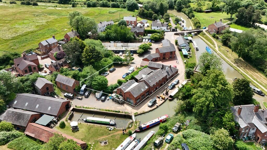 Main image of property: The Locks, Hillmorton, Rugby, Warwickshire, CV21 4PP