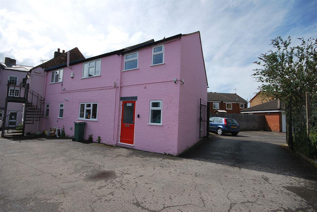 Main image of property: Manor House Offices 6 & 7, 14 Market Street, Lutterworth, Leicestershire