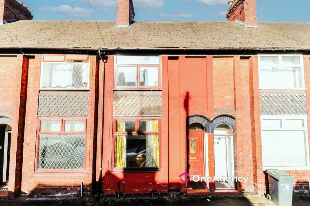 3 bedroom terraced house for sale in Cotesheath Street, Hanley, Stoke-on-Trent, ST1