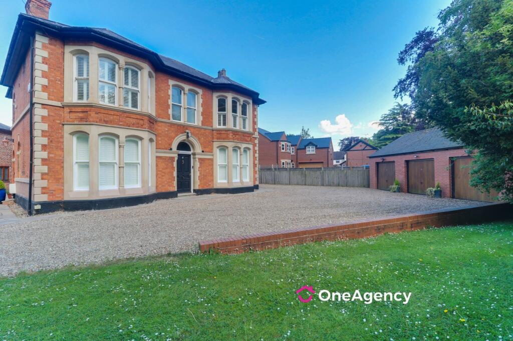 Main image of property: London Road, Stapeley, Nantwich, CW5