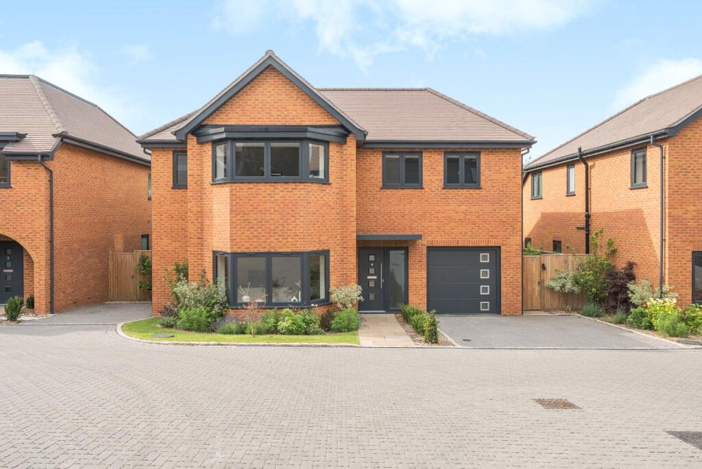 Main image of property: Chartland Close, Leatherhead Road, Great Bookham, KT23