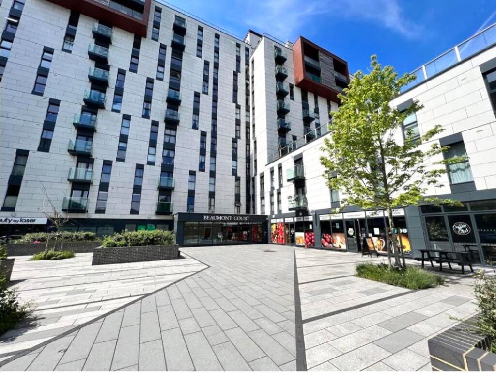 Main image of property: Victoria Avenue, Southend-on-Sea, Essex, SS2