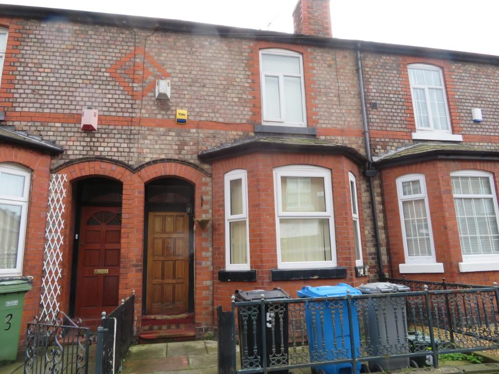 2 bedroom terraced house for rent in Woodfield Road, Altrincham