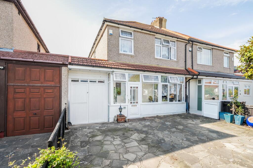 Main image of property: Blackfen Road, Sidcup. DA15