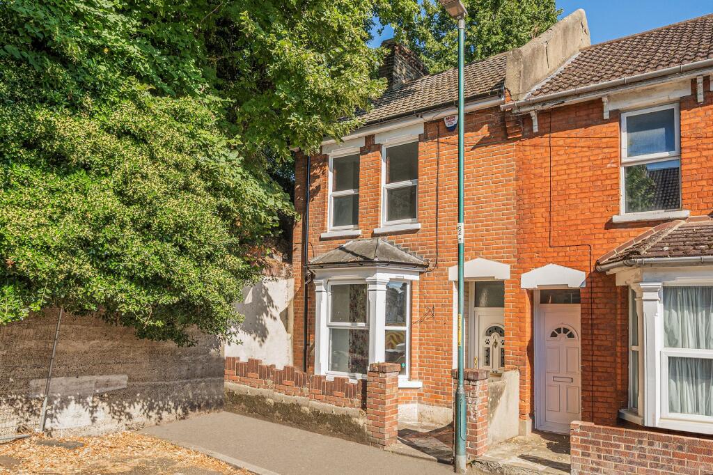 Main image of property: Cecil Avenue, Strood, Rochester, Kent. ME2