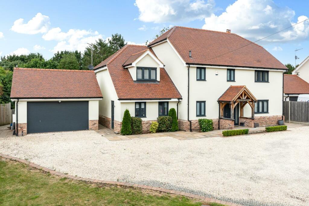 Main image of property: Hoe Lane, Nazeing, Waltham Abbey