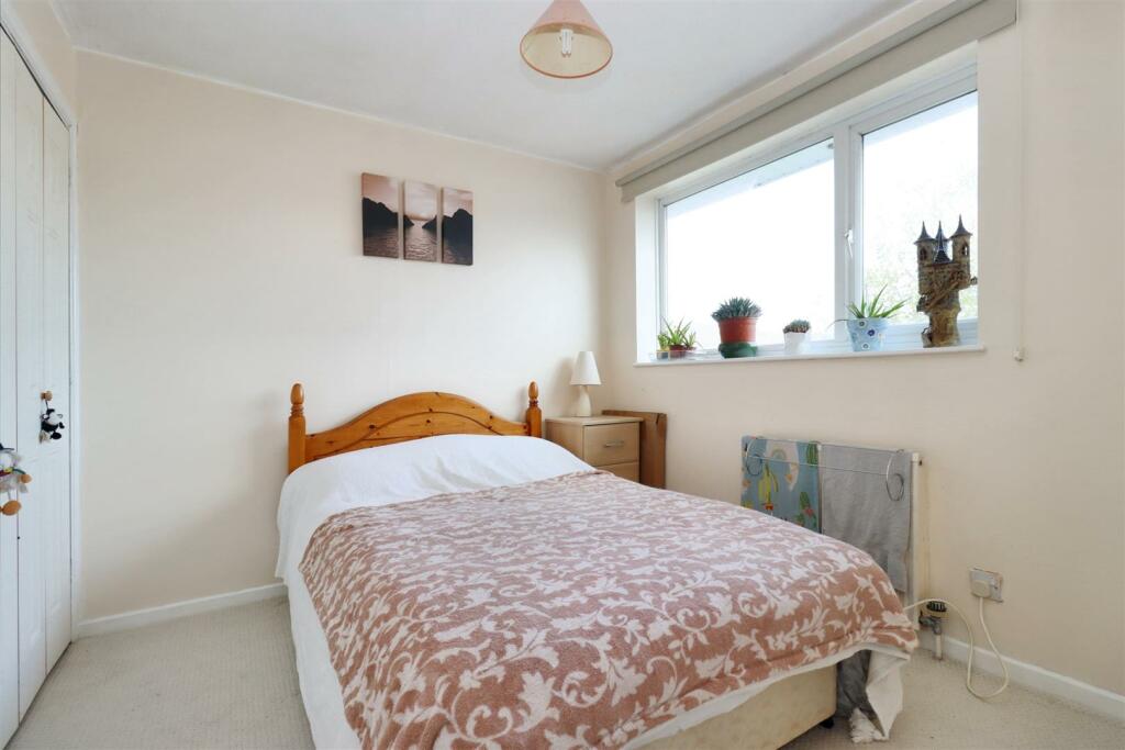 Additional property image - Popular residential location in Clevedon