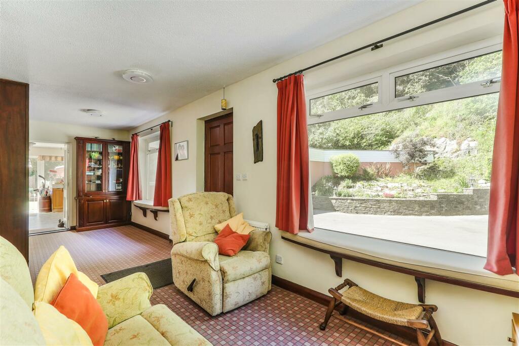 Additional property image - Private grounds on the periphery of Clevedon