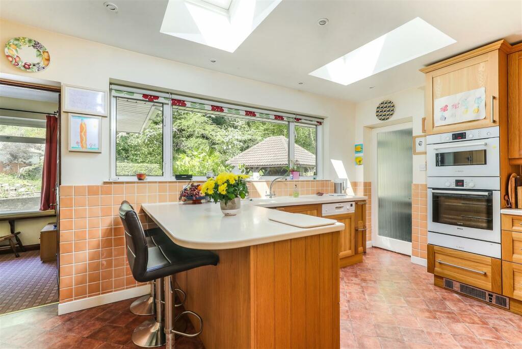 Additional property image - Private grounds on the periphery of Clevedon