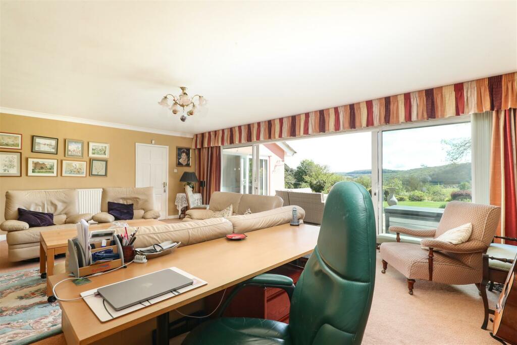 Additional property image - Private grounds on the periphery of Clevedon
