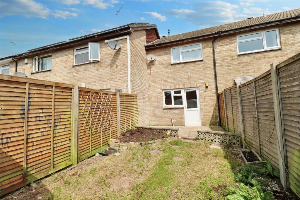 Additional property image - Cul-de-sac location within Yeolands Drive, Clevedon
