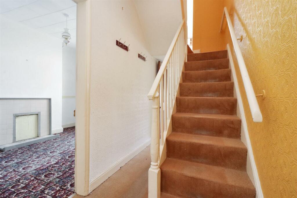 Additional property image - Character home in central Clevedon location